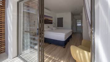 3 Schlafzimmer, Zimmersafe, Schreibtisch, Bügeleisen/Bügelbrett
