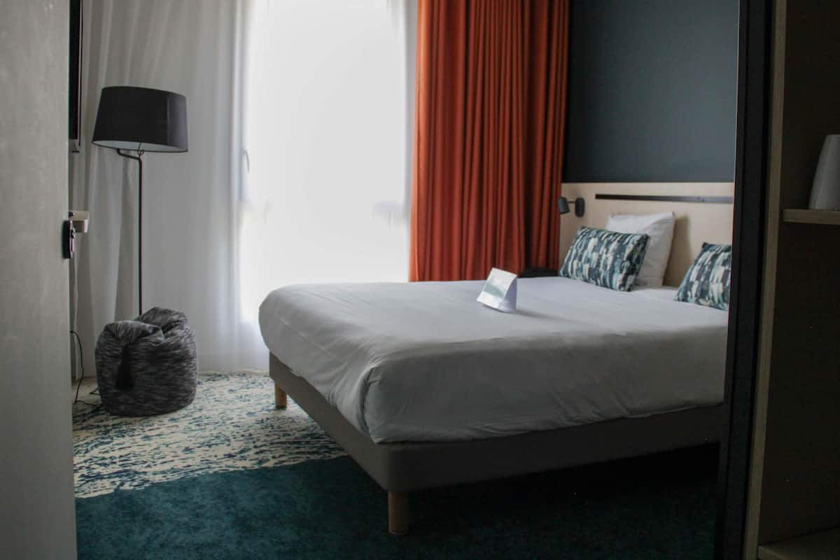 Premium bedding, minibar, in-room safe, individually decorated