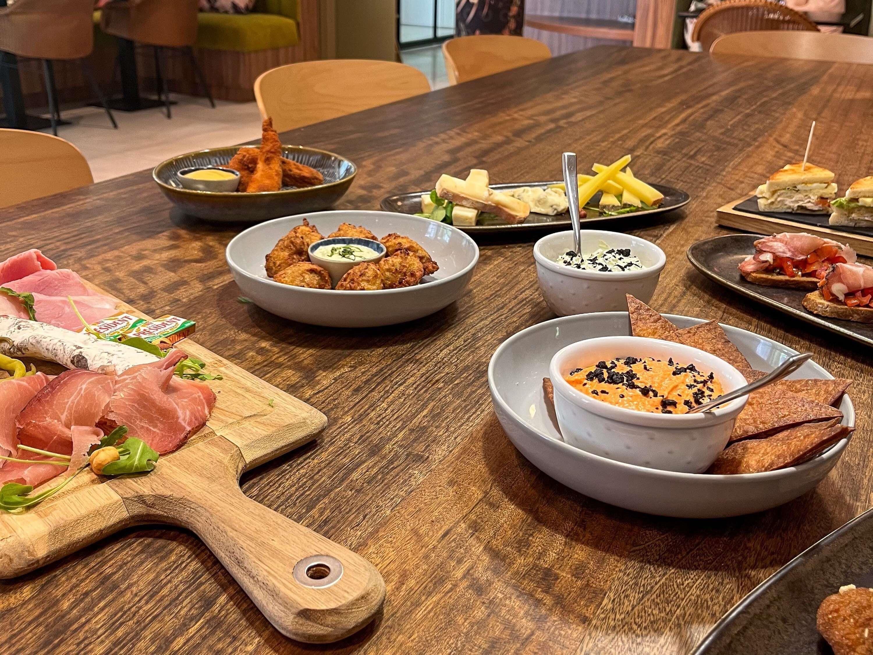 바(숙박 시설 내)