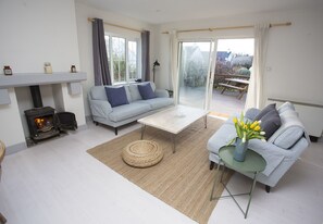 Brittas Bay Park No 44 | Woonruimte | Een open haard