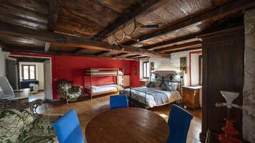 Quadruple Room, Private Bathroom (External) | Iron/ironing board, bed sheets