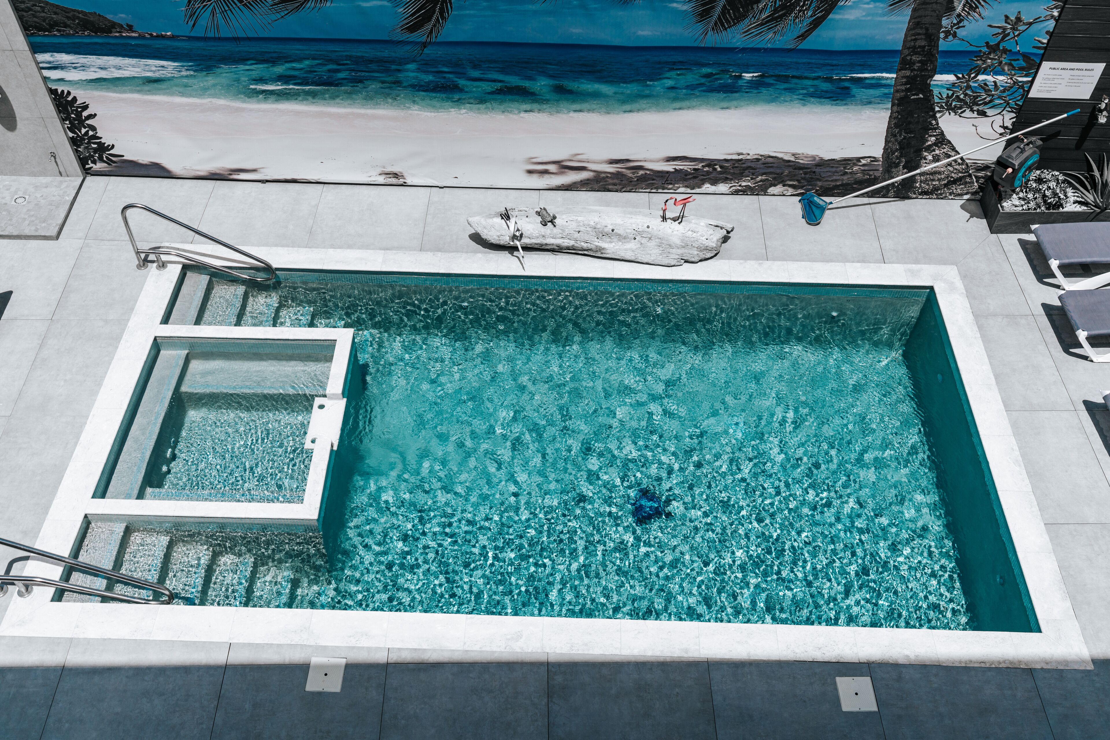 Gray Door Apartments - Adults Only