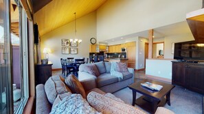 TV, fireplace - 3BR | Montbello | Cozy Townhouse | Private Hot Tub | Near Village | Fireplace (Whistler)