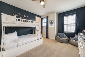4 bedrooms, in-room safe, iron/ironing board, free WiFi