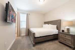 6 chambres, coffre-fort, fer et planche à repasser