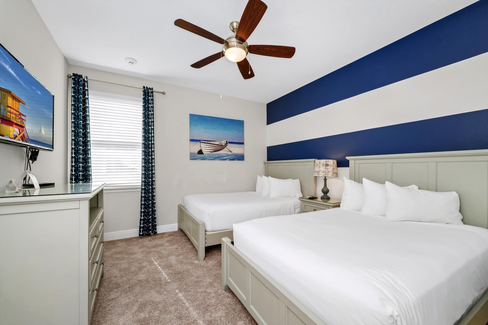 11 bedrooms, in-room safe, iron/ironing board, free WiFi