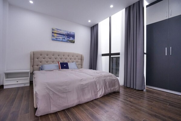 1 habitación, escritorio y wifi gratis 