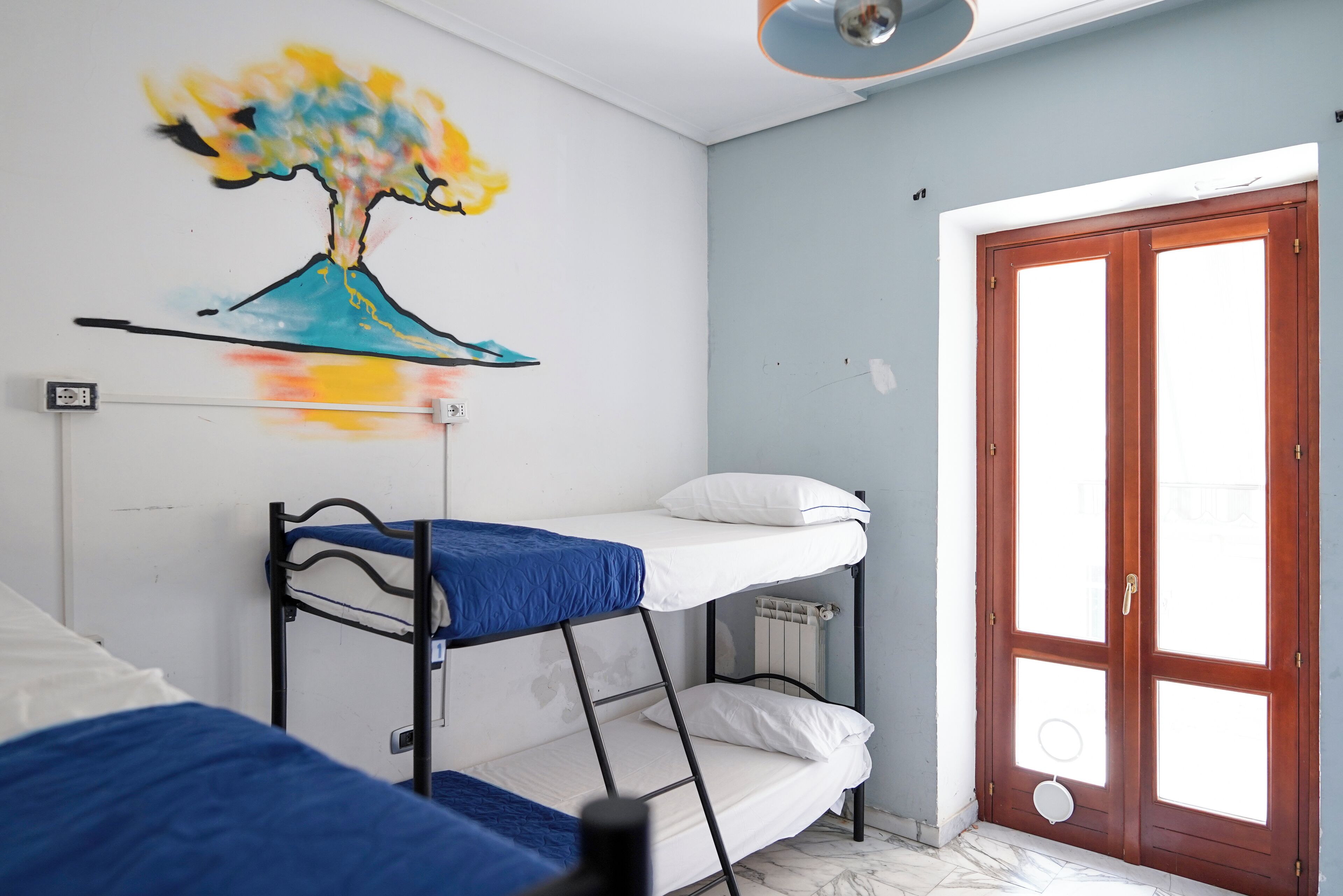 Photo - Los Mochileros Hostel - Age Limit 18-28