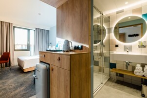 Ducha, cabezal de ducha tipo lluvia, artículos de tocador gratuitos