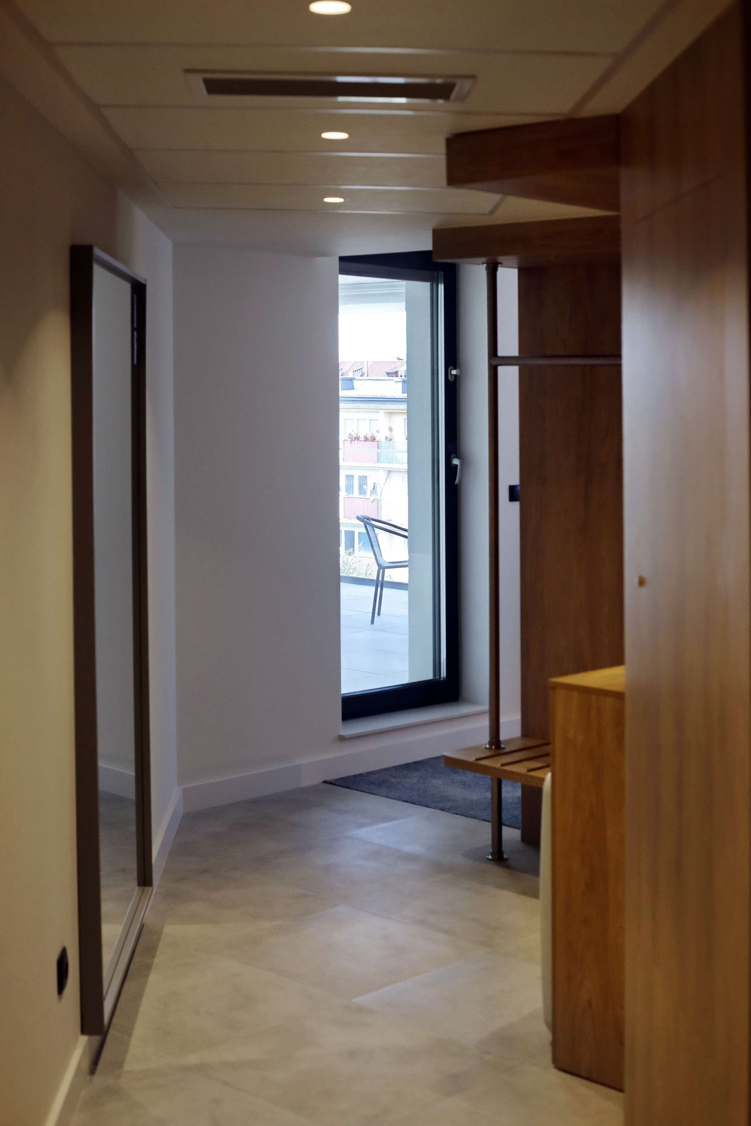 room, 1 king bed, terrace | 1 bedroom, hypo-allergenic bedding, down duvets, in-room safe