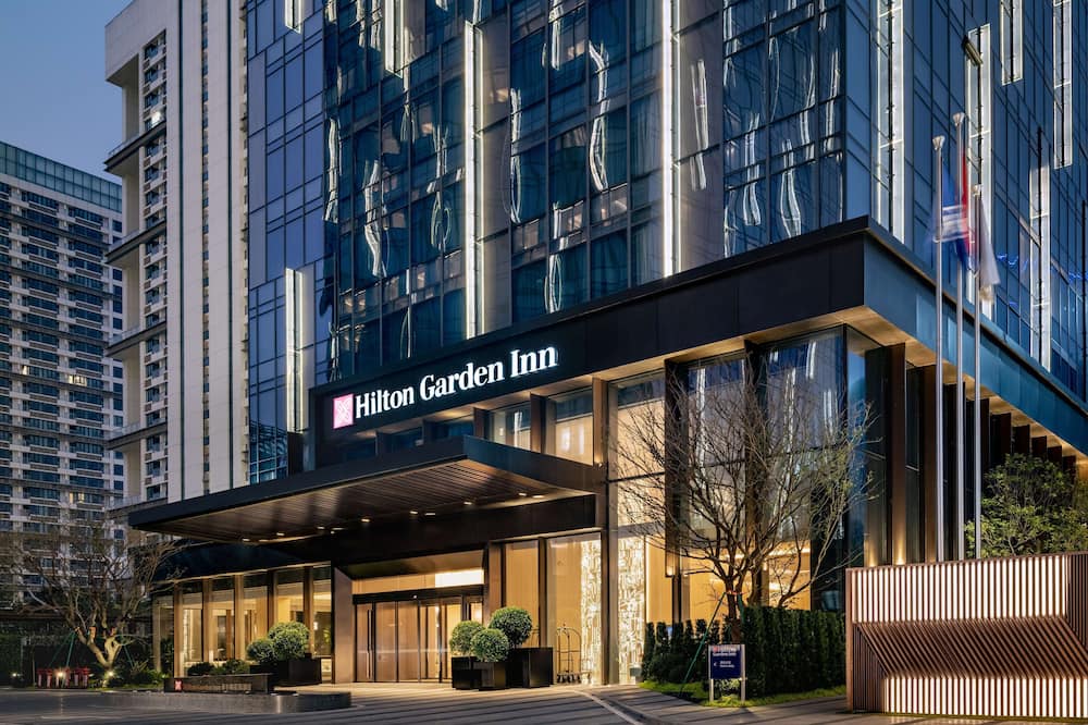 Hilton Garden Inn Shenzhen World Exhibition & Convention Center