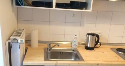 Central, cozy and practical!