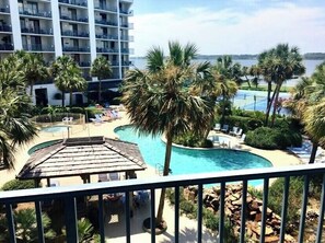 Outdoor pool - This is certainly a hidden paradise!  (Gulf Shores)