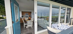 Outdoor dining - Oceanfront & Access, Epic Views & Sounds, Pool, Gated & easy Parking, Prime Spot (Monterey)