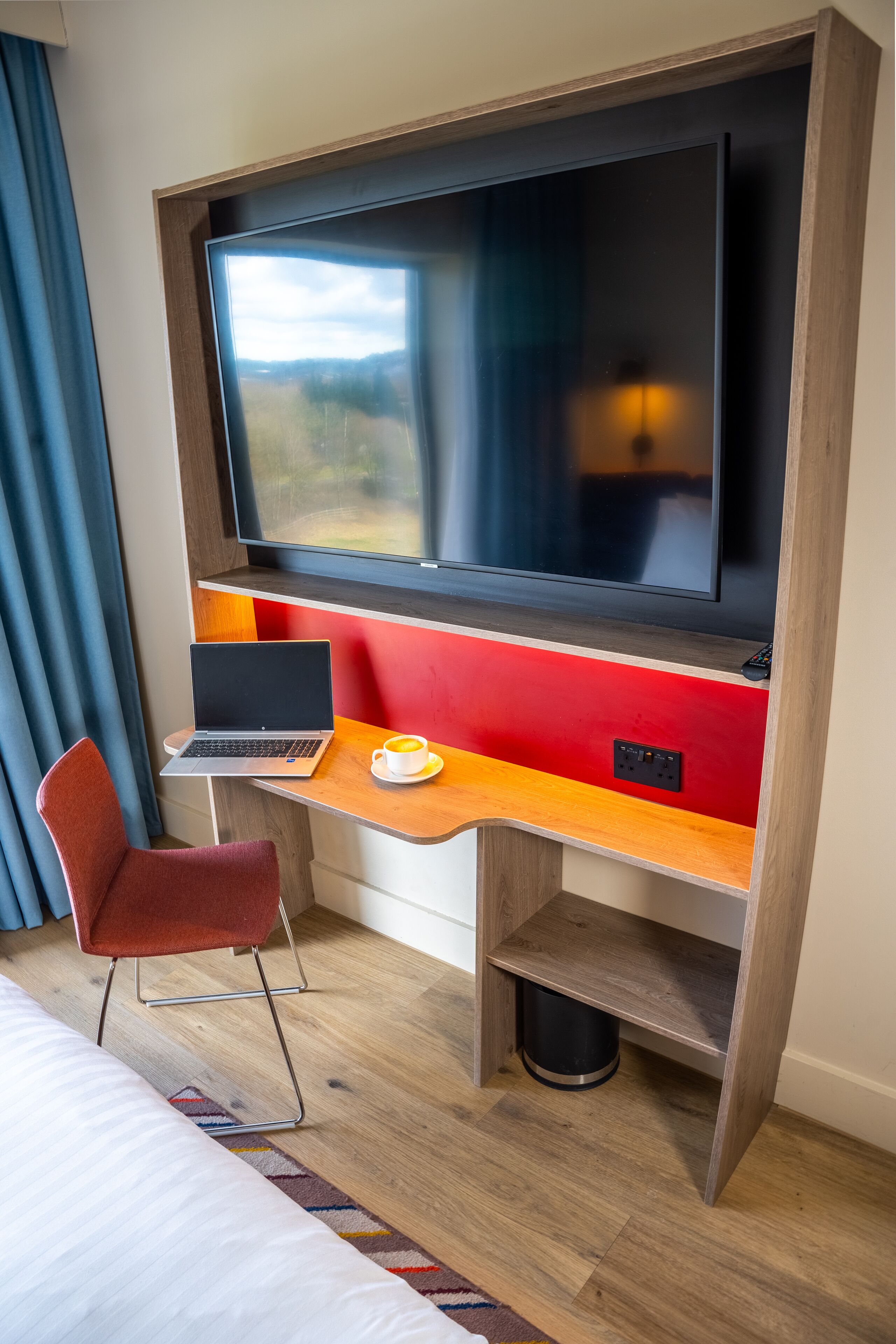 1 bedroom, premium bedding, memory-foam beds, in-room safe