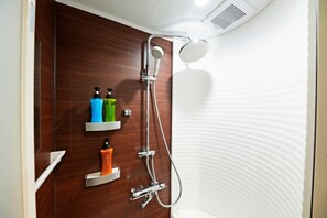 Hair dryer, towels