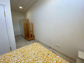 2 bedrooms, WiFi, bed sheets - FONTAÍNHAS BEACH HOUSE (VILA NOVA DE GAIA)