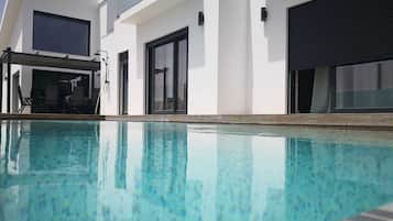 Piscina all'aperto