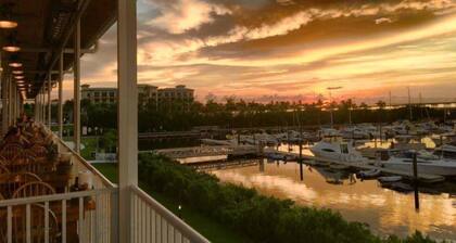 Punta Gorda Isles Updated 2b2b Canal Pool Home - Jan-March Weeks Available!