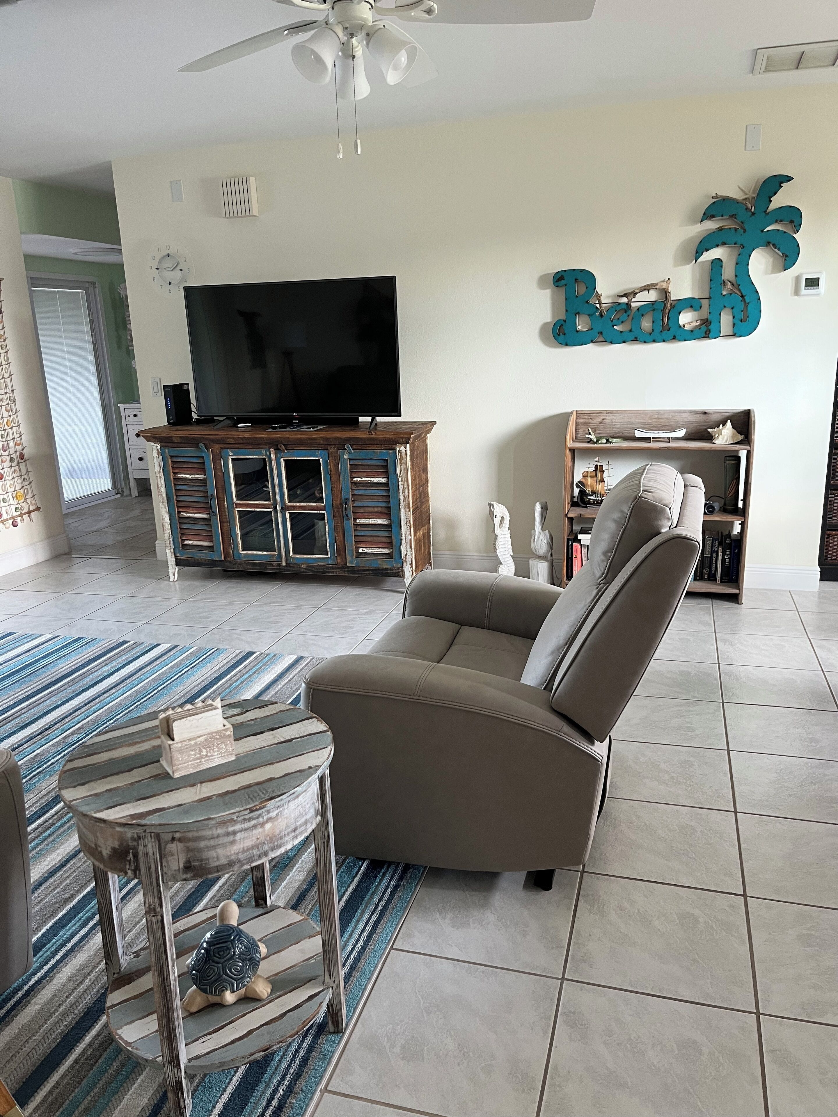 Älytelevisio, kirjoja