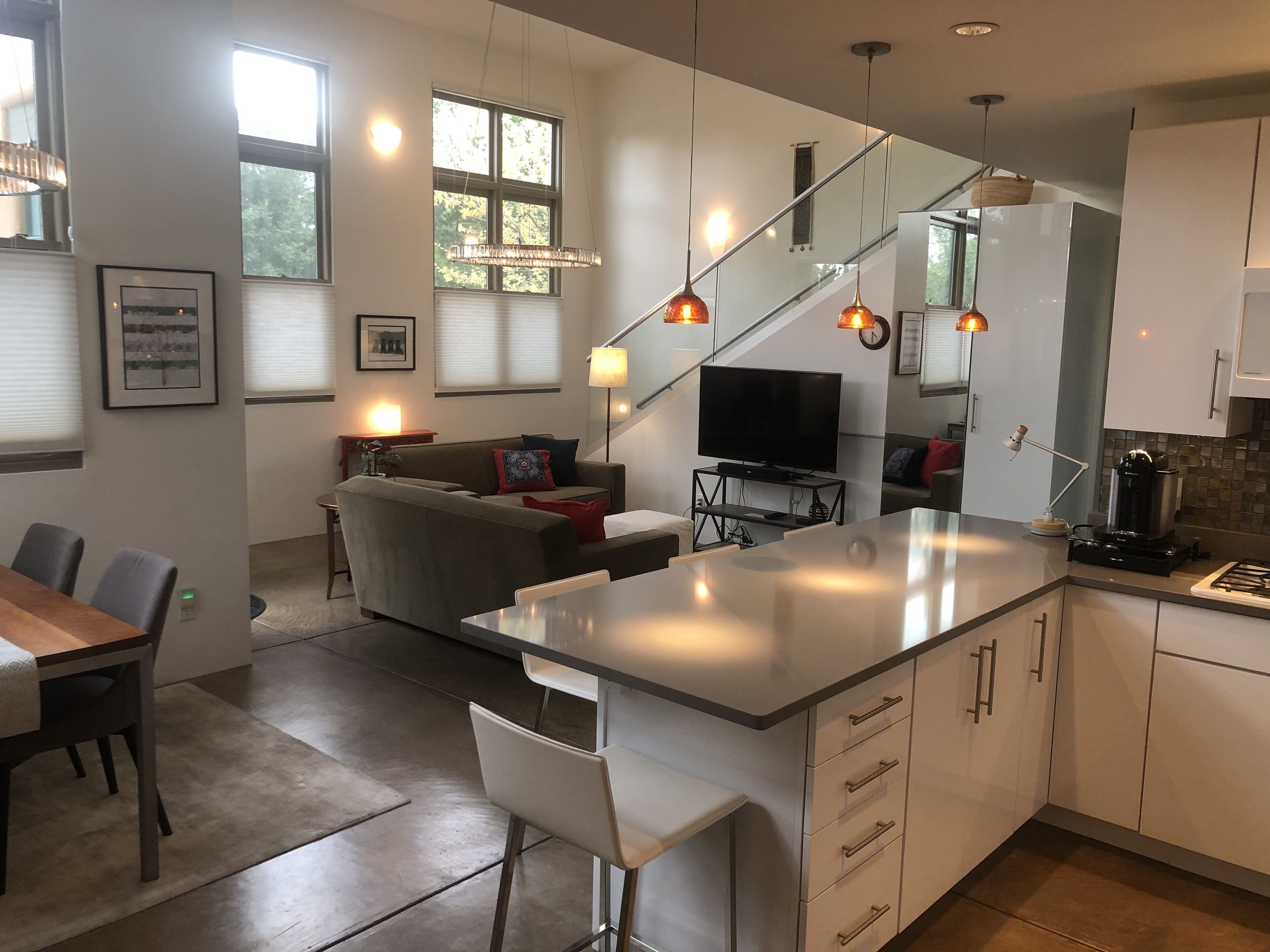 Santa Fe Luxury with prime location