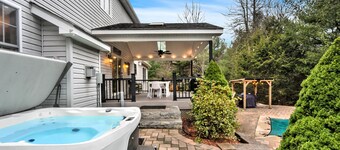 Incredible House in the Heart of the Poconos. Private Heated Pool & Hot Tub