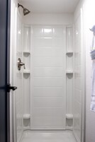 Shower, towels
