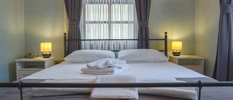 Minibar, rideaux dâobscurcissement, accĂšs au Wi-Fi (inclus)