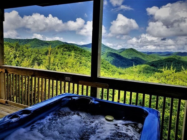 Baignoire à remous extérieure