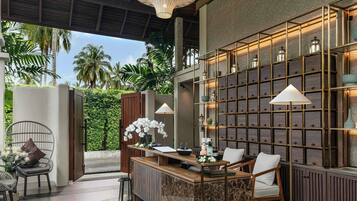 Ruang perawatan pasangan dan body scrub