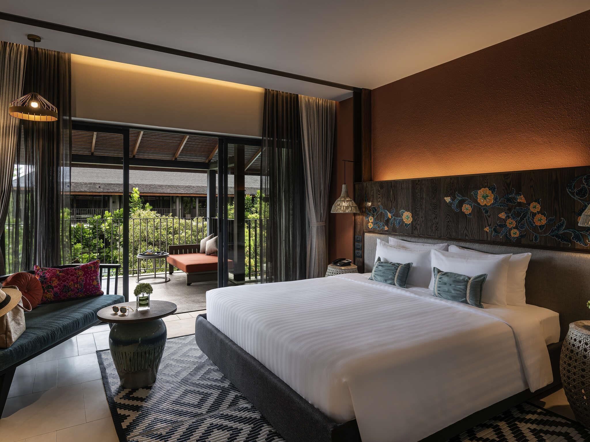 Habitación superior, 1 cama de matrimonio grande | Ropa de cama de alta calidad, minibar, sistema de insonorización
