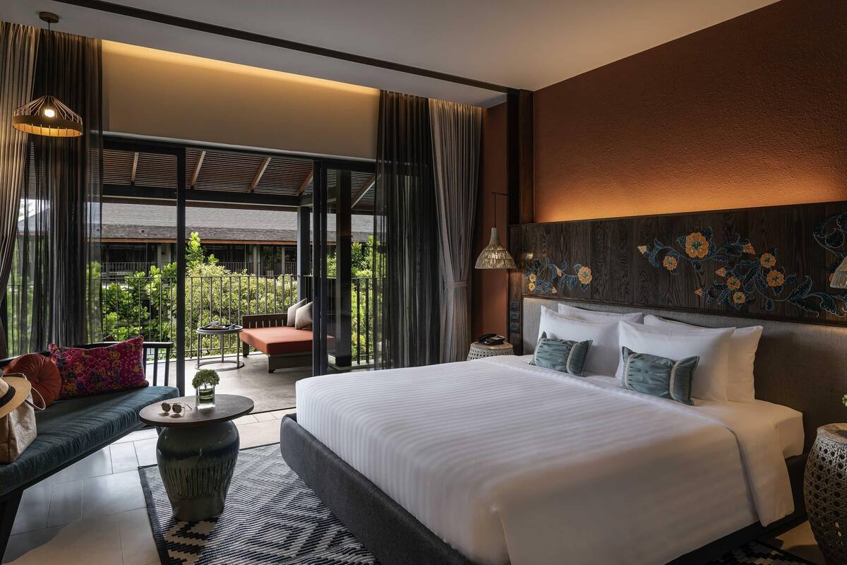 Habitación superior, 1 cama de matrimonio grande | Ropa de cama de alta calidad, minibar, sistema de insonorización