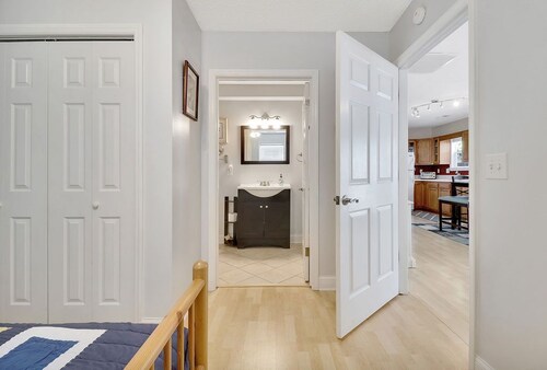 River Hideaway Retreat