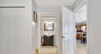 River Hideaway Retreat