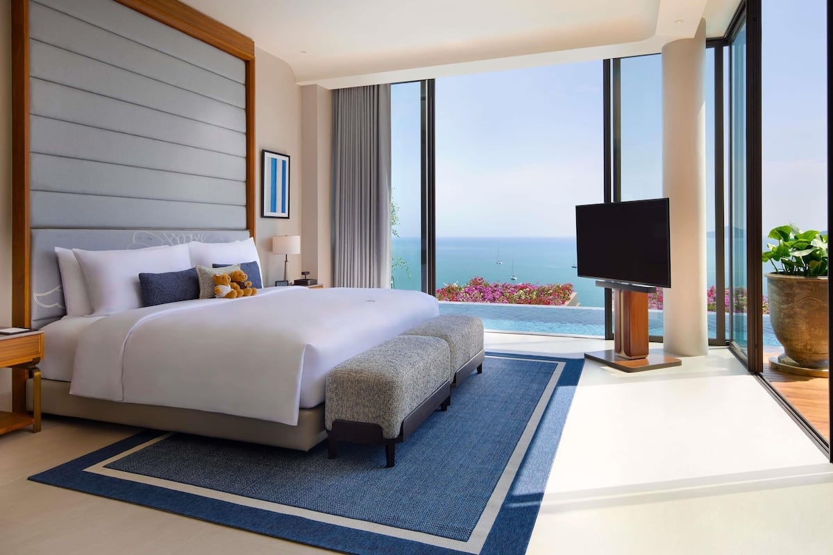 1 bedroom, minibar, in-room safe, individually decorated