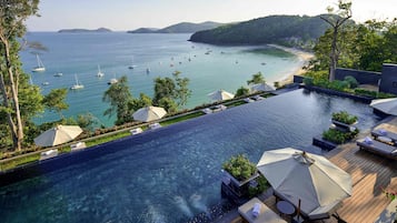 Frokost, lunsj og middag serveres, utsikt mot havet