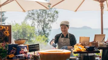 Breakfast, lunch, dinner served; sea views