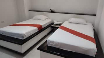 Superior Studio Suite | 2 bedrooms, free WiFi, bed sheets