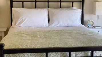 3 Schlafzimmer, Bügeleisen/Bügelbrett, WLAN, Bettwäsche