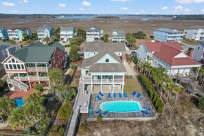 Exterior - "Love At First Sight" - Oceanfront Home w/ Private Pool, 7 Bedrooms / 5.5 Bathrooms (Holden Beach)