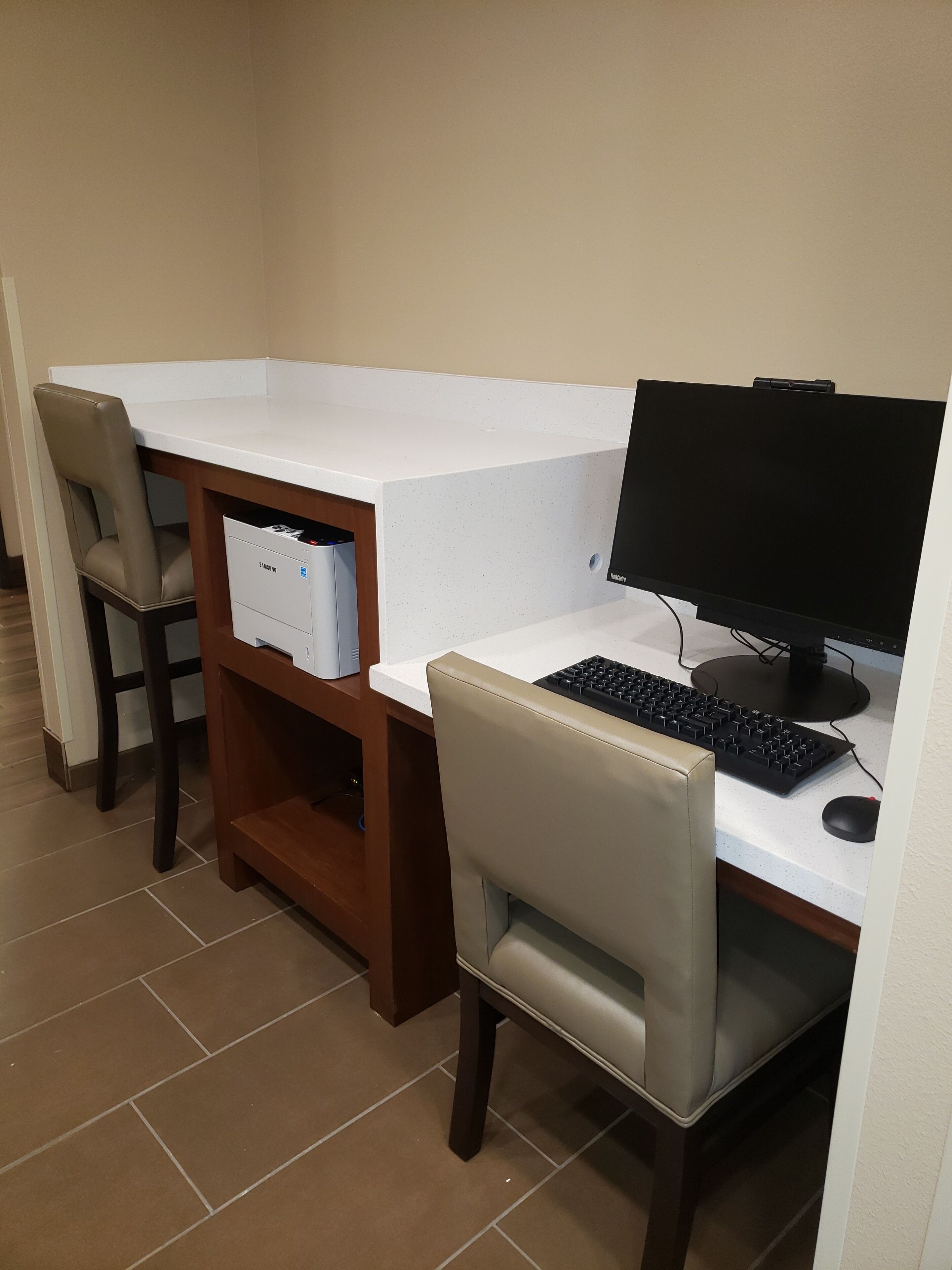 Foto - Comfort Suites Daytona Beach-Speedway