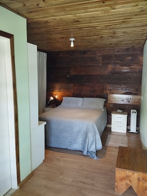 Wifi gratis y ropa de cama 
