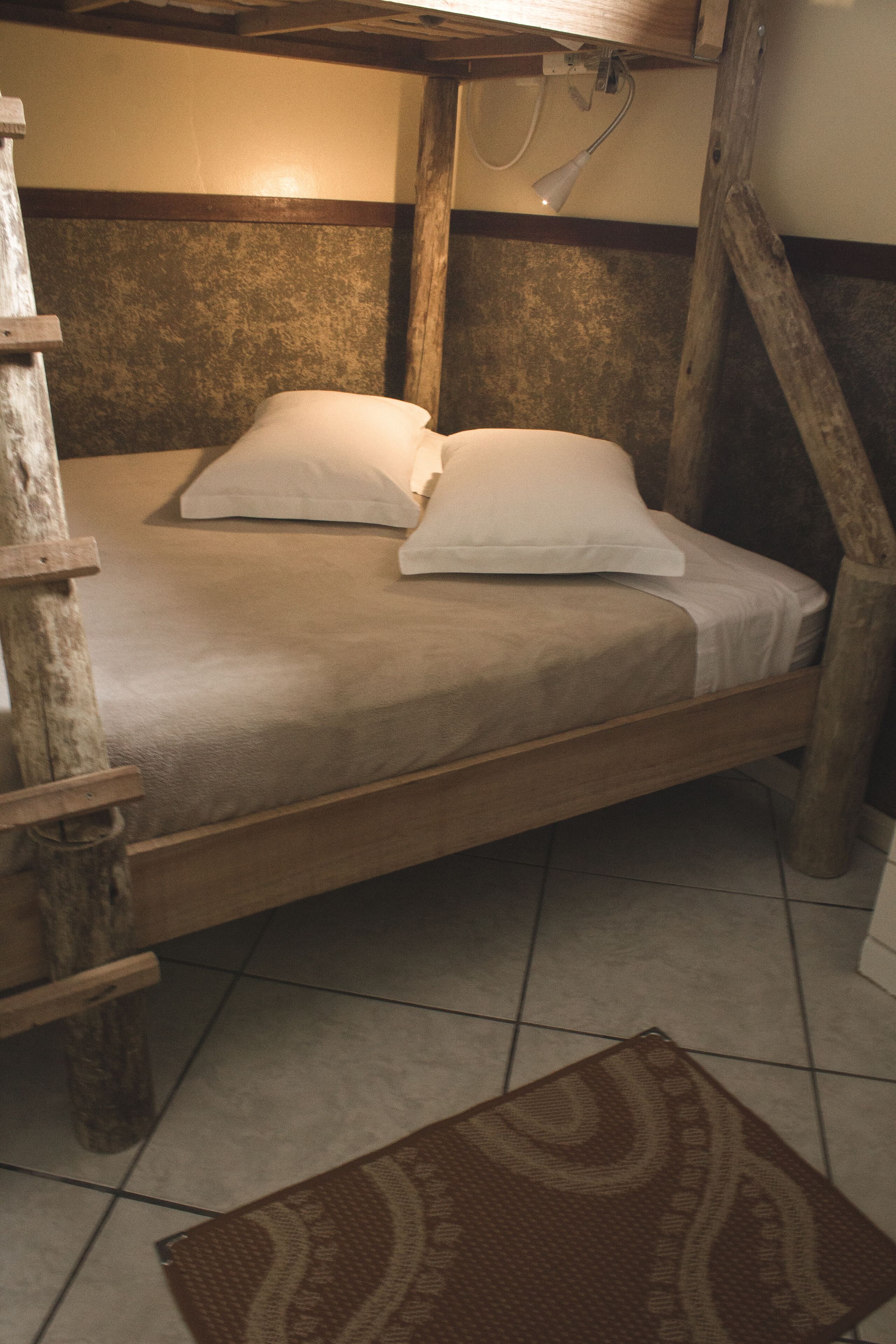 Table Mountain | Individually decorated, individually furnished, free WiFi, bed sheets