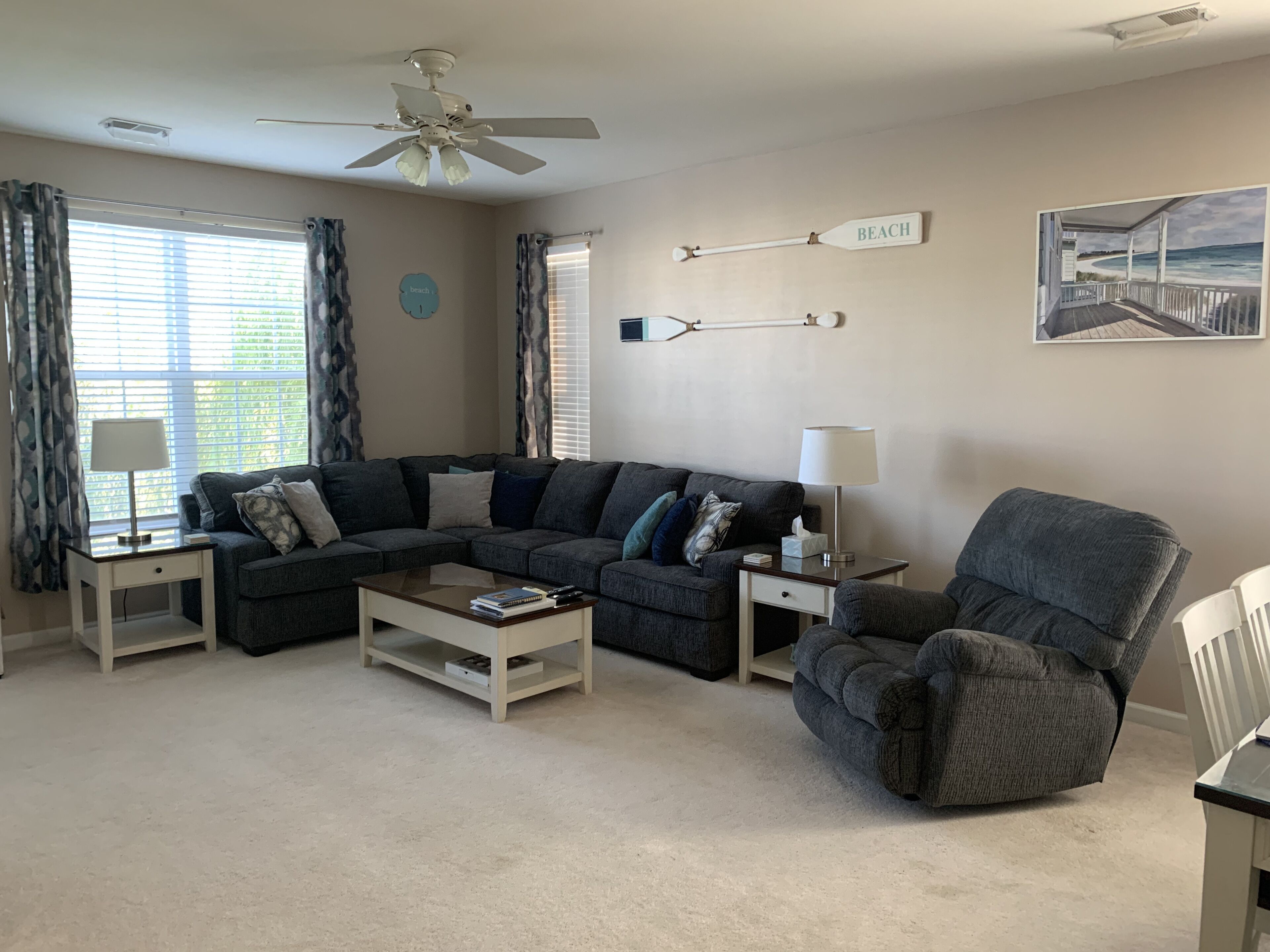 3BR/2BA condo in Sunset Beach, NC with free WiFi and beautiful balcony view