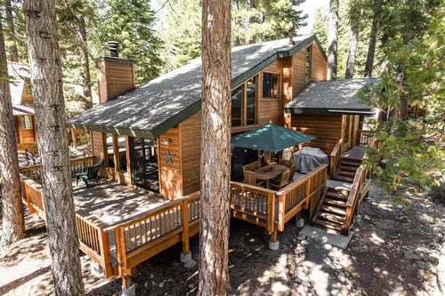 Relaxing Carnelian Bay Retreat - within walking distance to lake