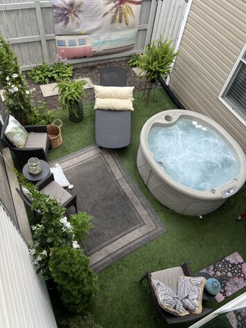 Hot tub patio ground floor