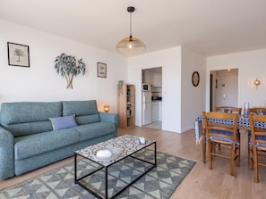 TV - Les Trois Iles by Interhome (Quiberon)