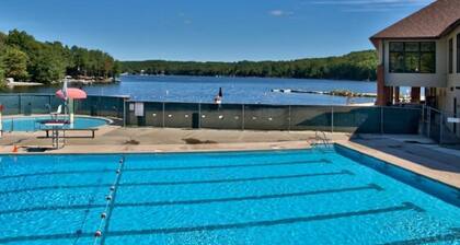 4 Season Lakeview Chalet in The Hideout Gated Community!