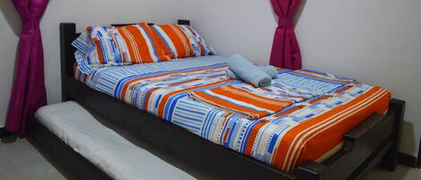 1 bedroom, Internet, bed sheets