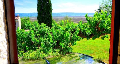 Lovely House with View over Salt Pans
